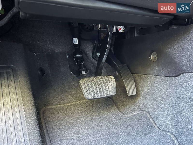 Хэтчбек Chevrolet Volt 2017 в Луцке фото 111 Хэтчбек Chevrolet Volt 2017 в Луцке