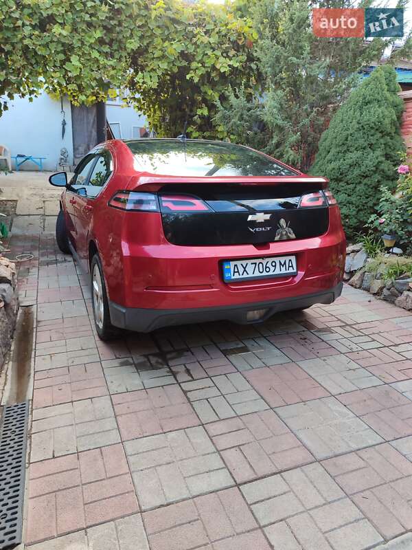 Хэтчбек Chevrolet Volt 2012 в Харькове