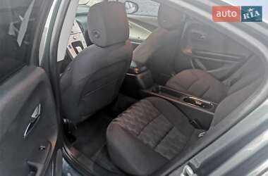 Хэтчбек Chevrolet Volt 2012 в 