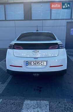 Хэтчбек Chevrolet Volt 2014 в 