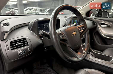 Хэтчбек Chevrolet Volt 2011 в 