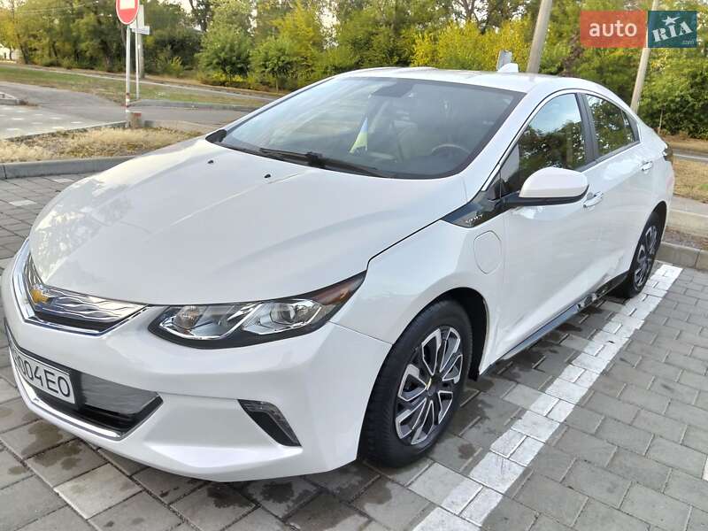 Хэтчбек Chevrolet Volt 2015 в Черкассах фото 6 Хэтчбек Chevrolet Volt 2015 в Черкассах