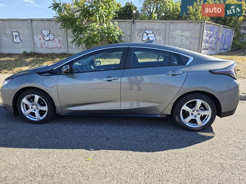 Хэтчбек Chevrolet Volt 2017 в Одессе