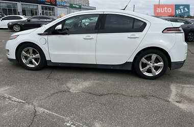 Хэтчбек Chevrolet Volt 2012 в 