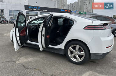 Хэтчбек Chevrolet Volt 2012 в 