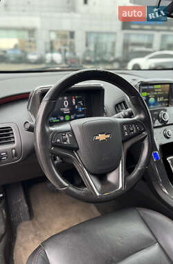 Хэтчбек Chevrolet Volt 2012 в 
