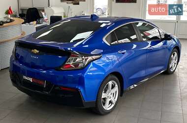 Хэтчбек Chevrolet Volt 2017 в 