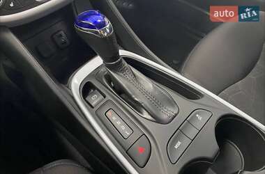 Хэтчбек Chevrolet Volt 2017 в 