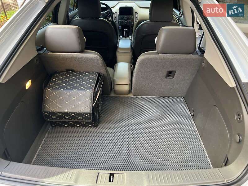 Хэтчбек Chevrolet Volt 2013 в Хмельницком фото 23 Хэтчбек Chevrolet Volt 2013 в Хмельницком
