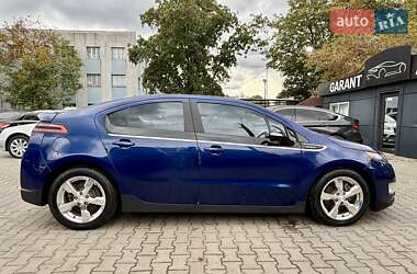 Хэтчбек Chevrolet Volt 2013 в 