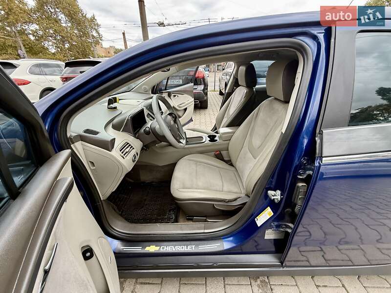 Хэтчбек Chevrolet Volt 2013 в Одессе