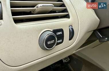 Хэтчбек Chevrolet Volt 2013 в 
