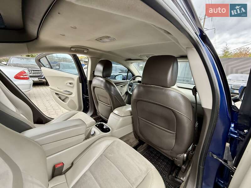 Хэтчбек Chevrolet Volt 2013 в Одессе