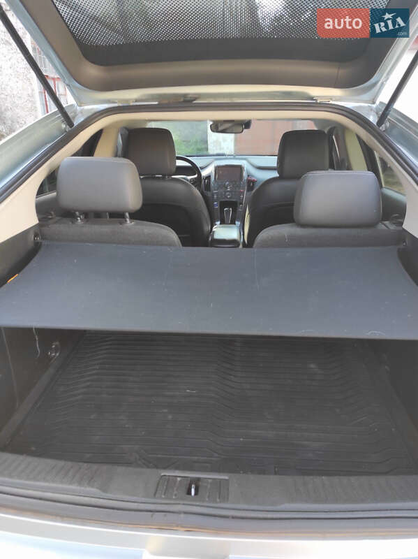Хэтчбек Chevrolet Volt 2012 в Кодыме фото 8 Хэтчбек Chevrolet Volt 2012 в Кодыме