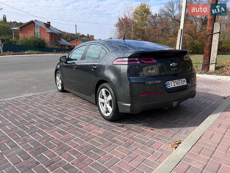 Хетчбек Chevrolet Volt 2014 в Полтаві
