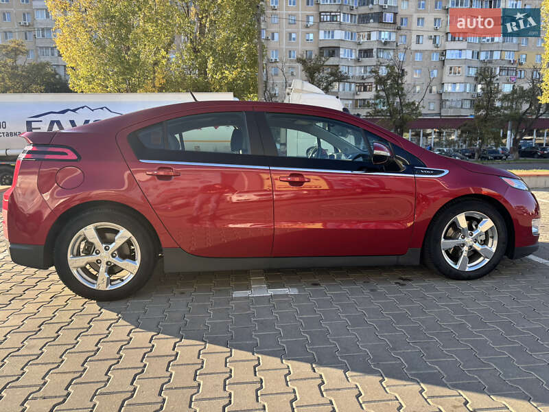 Хэтчбек Chevrolet Volt 2013 в Одессе фото 5 Хэтчбек Chevrolet Volt 2013 в Одессе