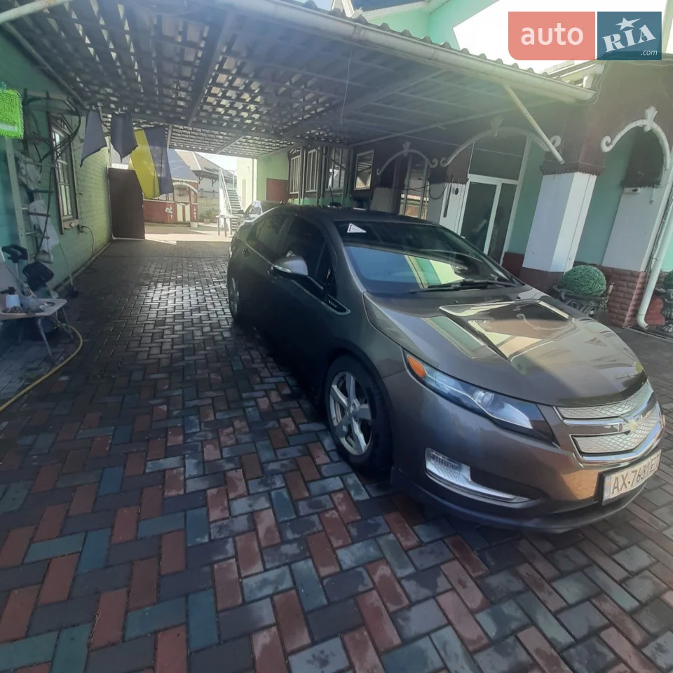 2016 Chevrolet Volt - мініатюра 11