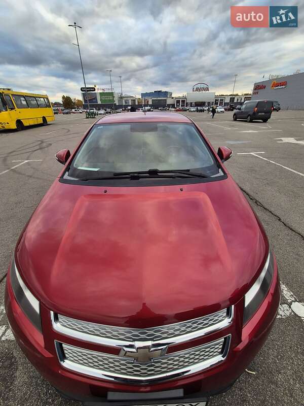 Хэтчбек Chevrolet Volt 2014 в Киеве фото 4 Хэтчбек Chevrolet Volt 2014 в Киеве