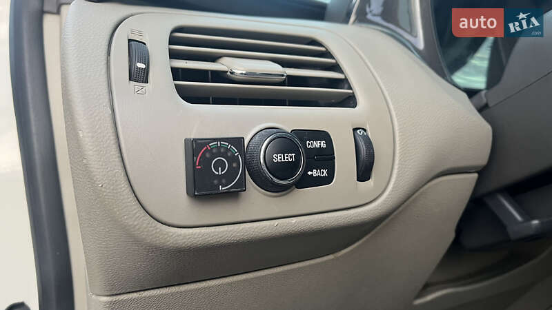 Хэтчбек Chevrolet Volt 2014 в Тернополе