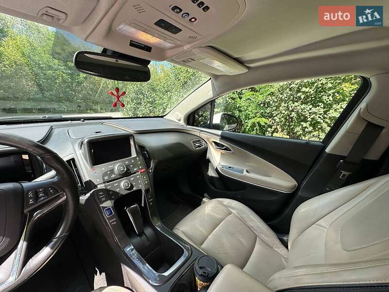 Хэтчбек Chevrolet Volt 2012 в Полтаве фото 14 Хэтчбек Chevrolet Volt 2012 в Полтаве