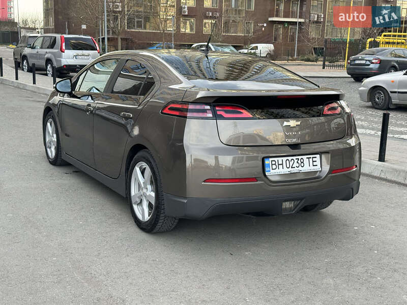 Хэтчбек Chevrolet Volt 2014 в Одессе фото 12 Хэтчбек Chevrolet Volt 2014 в Одессе