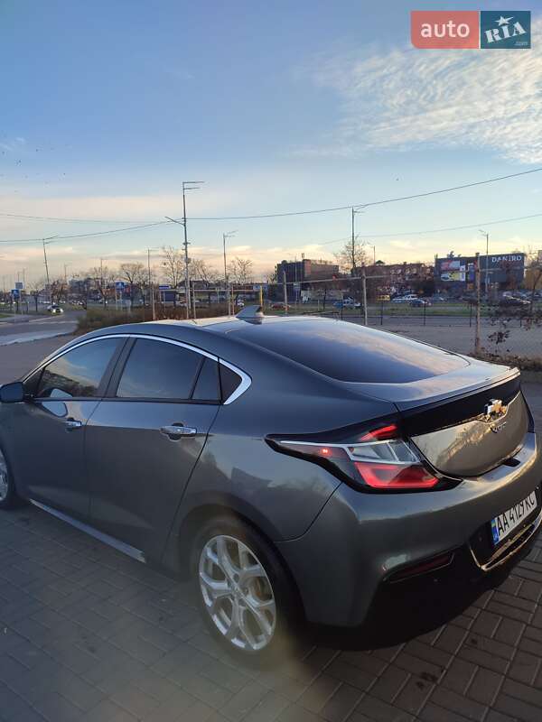 Хэтчбек Chevrolet Volt 2015 в Киеве фото 6 Хэтчбек Chevrolet Volt 2015 в Киеве