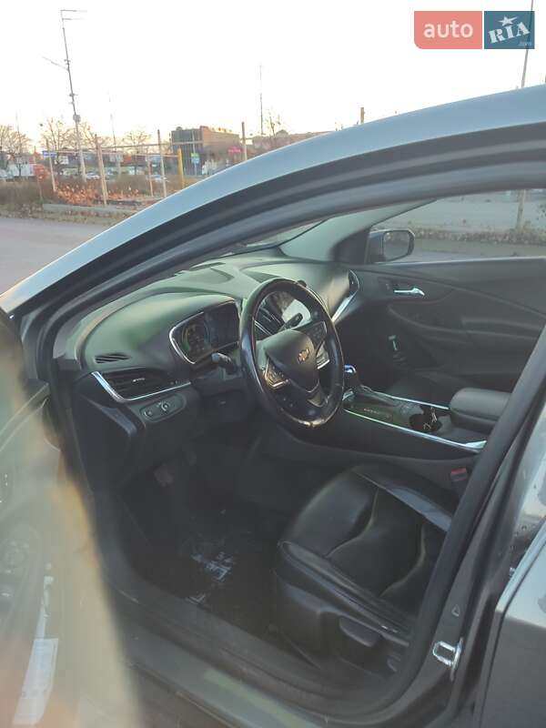 Хэтчбек Chevrolet Volt 2015 в Киеве фото 8 Хэтчбек Chevrolet Volt 2015 в Киеве