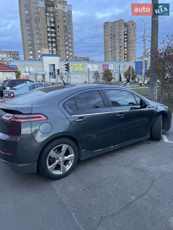 Хэтчбек Chevrolet Volt 2013 в Виннице