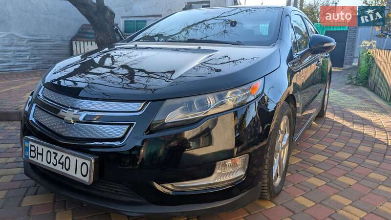 Хэтчбек Chevrolet Volt 2011 в Раздельной фото 3 Хэтчбек Chevrolet Volt 2011 в Раздельной