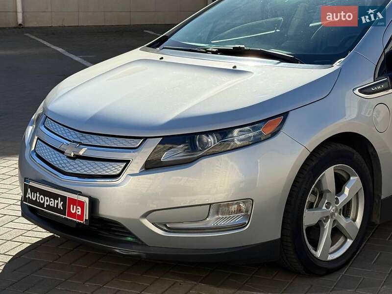 Хэтчбек Chevrolet Volt 2014 в Одессе фото 7 Хэтчбек Chevrolet Volt 2014 в Одессе