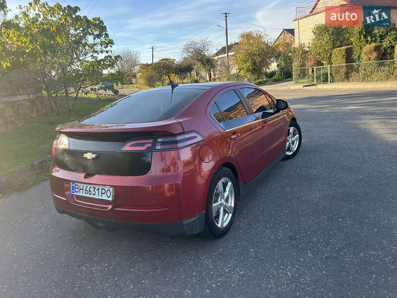 Хэтчбек Chevrolet Volt 2011 в Одессе фото 5 Хэтчбек Chevrolet Volt 2011 в Одессе