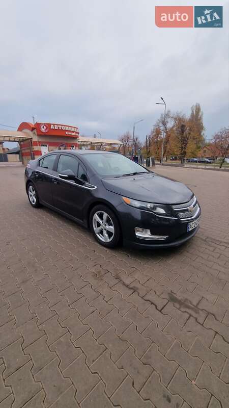 Хэтчбек Chevrolet Volt 2014 в Кривом Роге