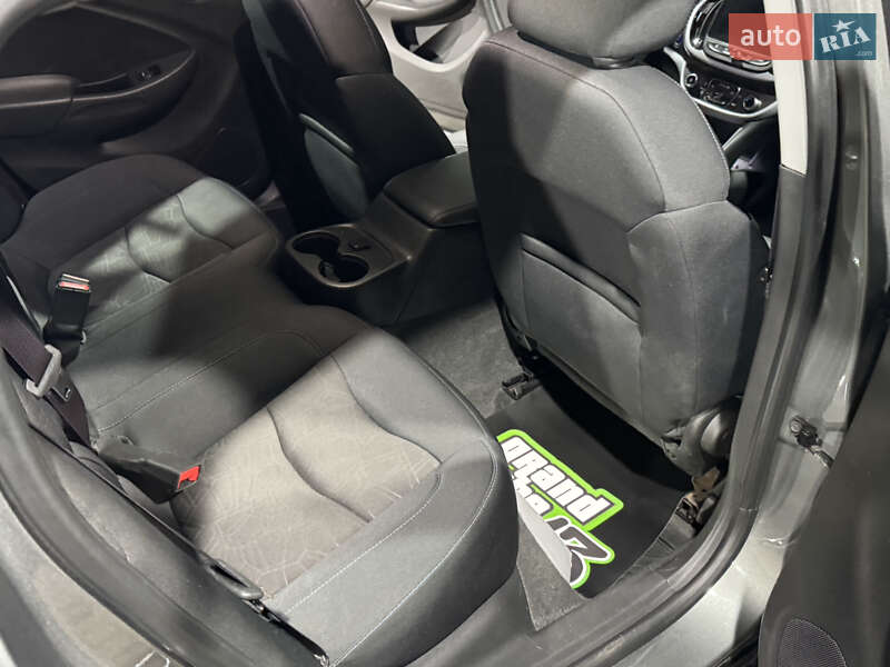 Хэтчбек Chevrolet Volt 2016 в Одессе