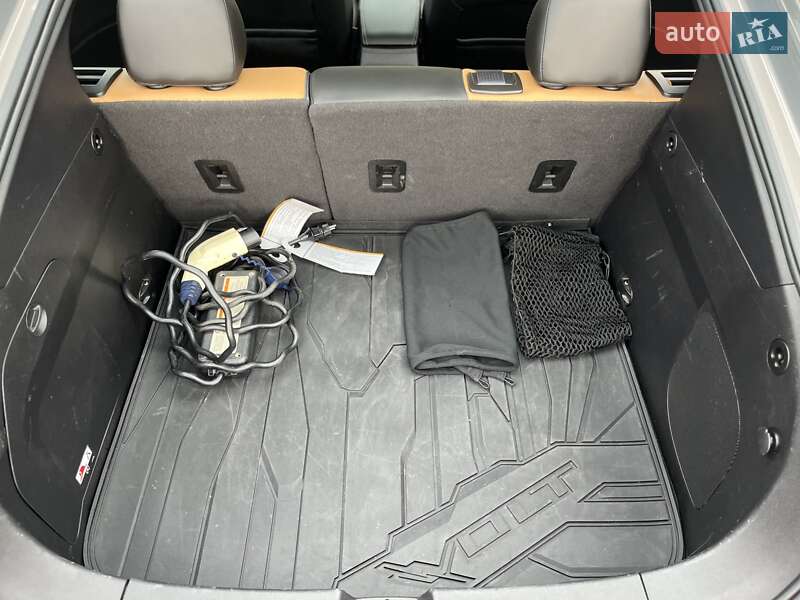 Хэтчбек Chevrolet Volt 2017 в Днепре