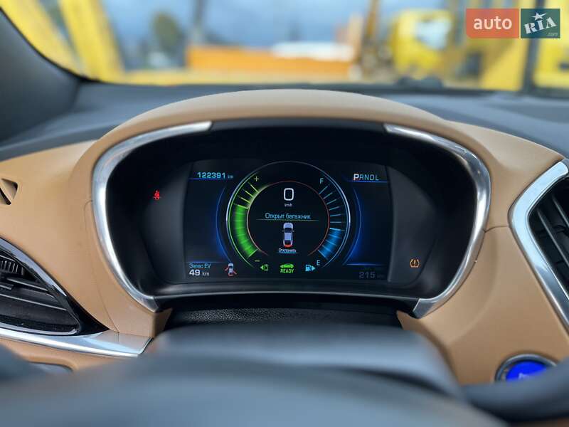 Хэтчбек Chevrolet Volt 2017 в Днепре