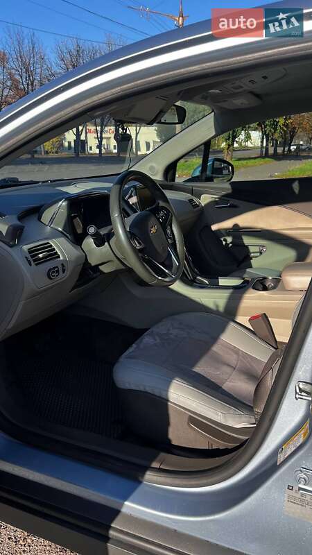 Хетчбек Chevrolet Volt 2014 в Кривому Розі фото 16 Хетчбек Chevrolet Volt 2014 в Кривому Розі