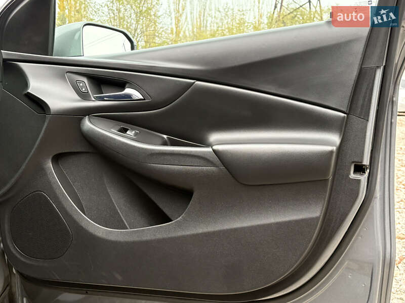 Хетчбек Chevrolet Volt 2018 в Харкові фото 21 Хетчбек Chevrolet Volt 2018 в Харкові