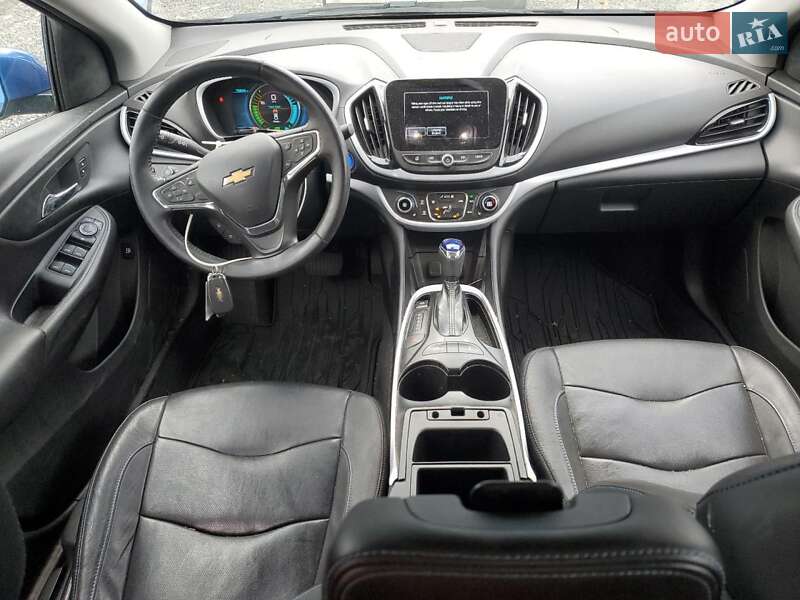 Хэтчбек Chevrolet Volt 2016 в Львове