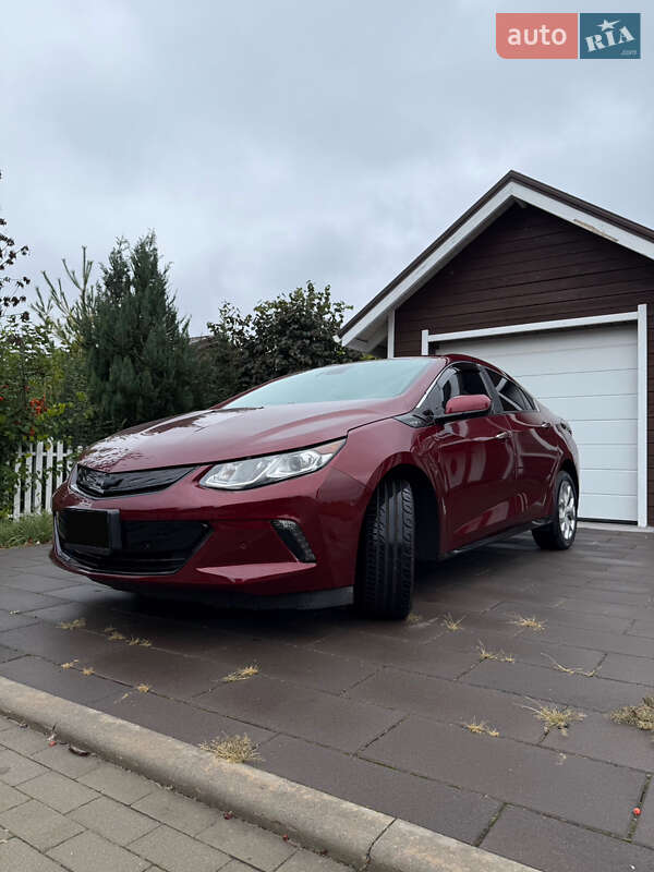 Хэтчбек Chevrolet Volt 2016 в Киеве фото 2 Хэтчбек Chevrolet Volt 2016 в Киеве