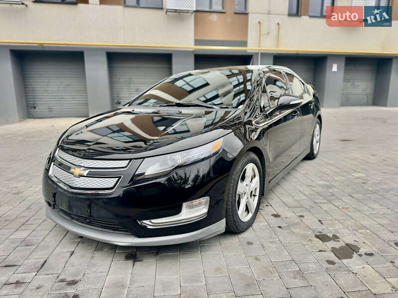 Хэтчбек Chevrolet Volt 2014 в Виннице