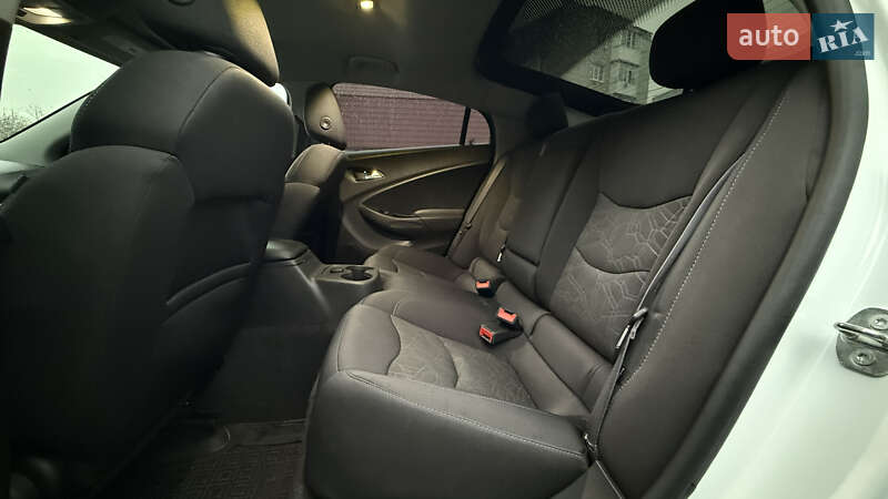 Хетчбек Chevrolet Volt 2015 в Бердичеві фото 24 Хетчбек Chevrolet Volt 2015 в Бердичеві