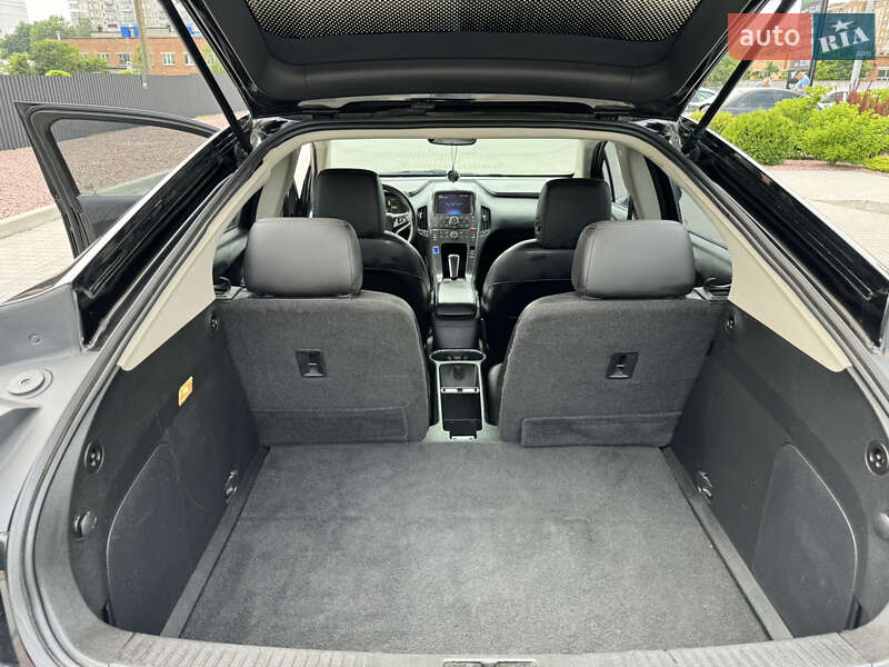 Хетчбек Chevrolet Volt 2014 в Хмельницькому фото 17 Хетчбек Chevrolet Volt 2014 в Хмельницькому
