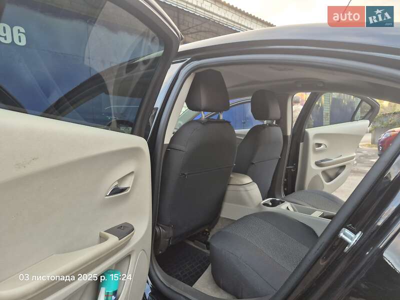 Хэтчбек Chevrolet Volt 2013 в Харькове фото 11 Хэтчбек Chevrolet Volt 2013 в Харькове