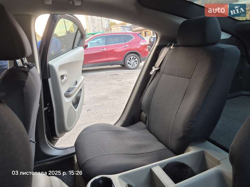 Хэтчбек Chevrolet Volt 2013 в Харькове фото 22 Хэтчбек Chevrolet Volt 2013 в Харькове