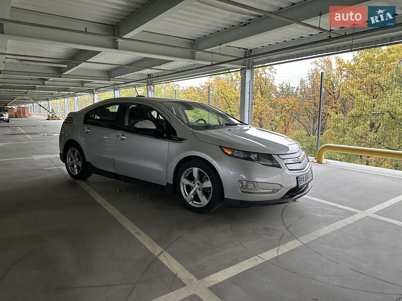 Хэтчбек Chevrolet Volt 2015 в Киеве фото 7 Хэтчбек Chevrolet Volt 2015 в Киеве
