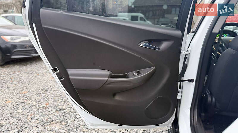 Хэтчбек Chevrolet Volt 2015 в Бердичеве фото 22 Хэтчбек Chevrolet Volt 2015 в Бердичеве