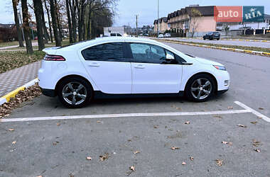 Хэтчбек Chevrolet Volt 2014 в Киеве