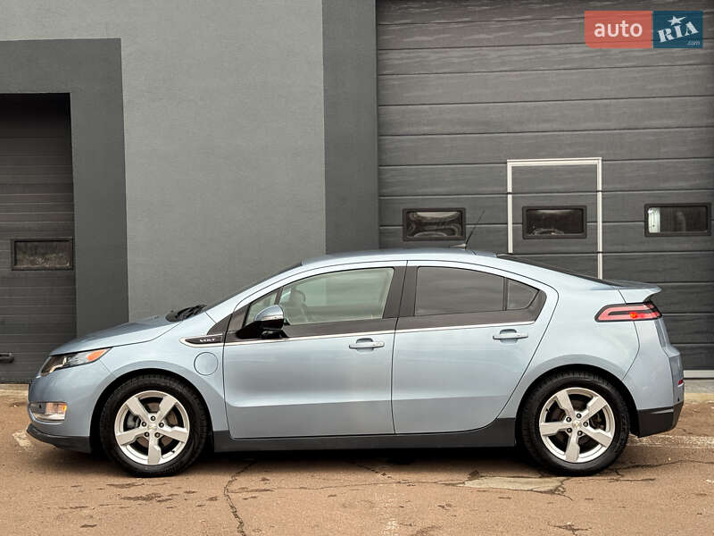 Хетчбек Chevrolet Volt 2012 в Києві