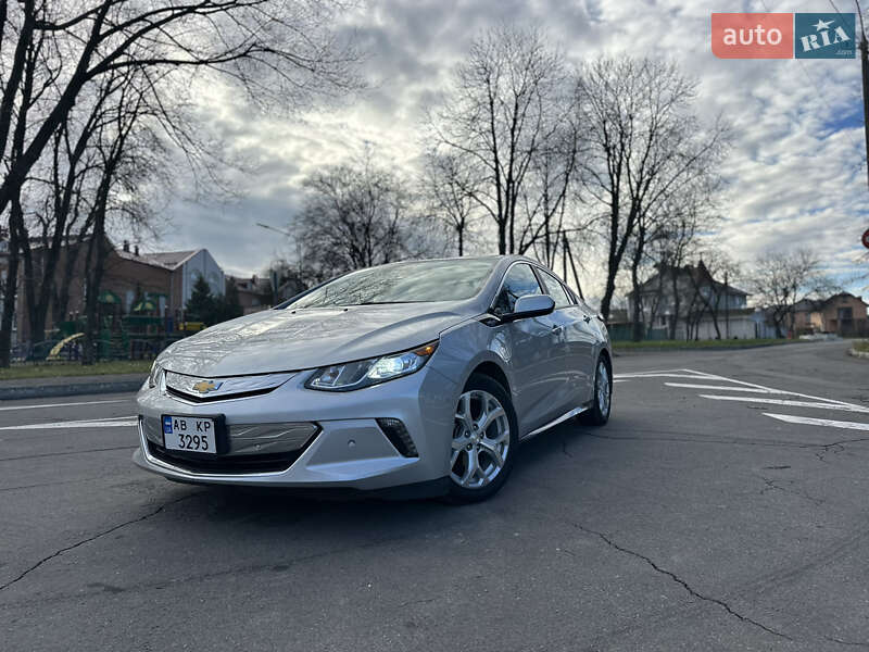 Хэтчбек Chevrolet Volt 2017 в Виннице