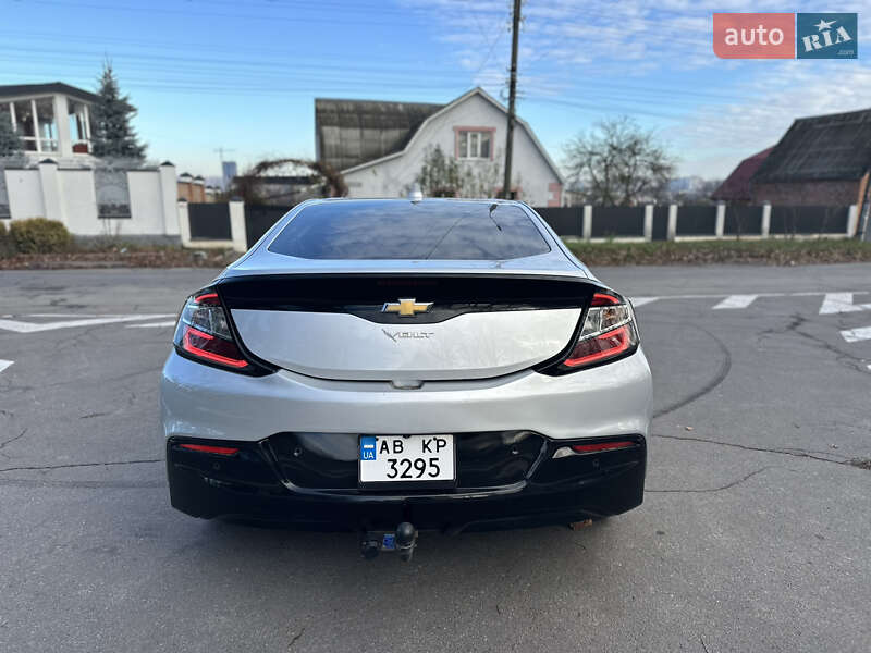 Хэтчбек Chevrolet Volt 2017 в Виннице